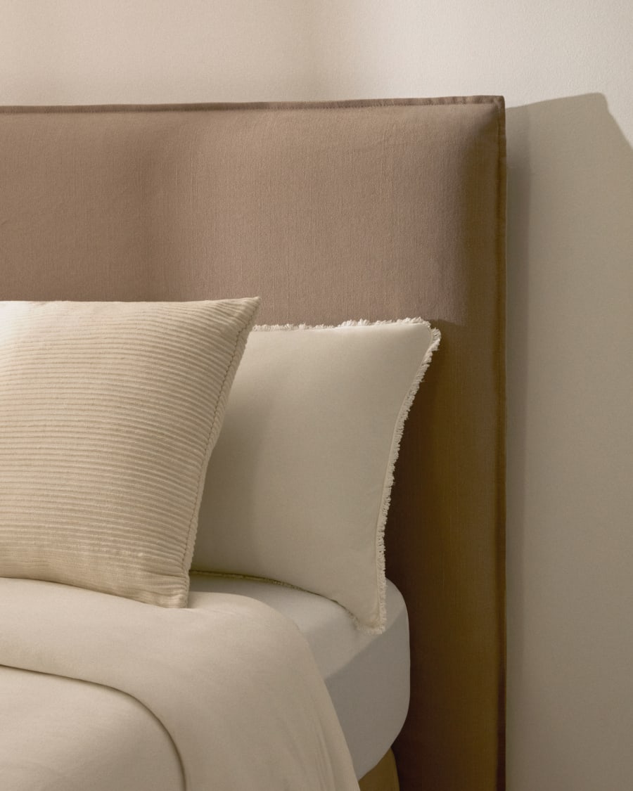 Jaira bed with removable linen and cotton cover in taupe for a 150 x 190 cm FSC Mix Credit mattress