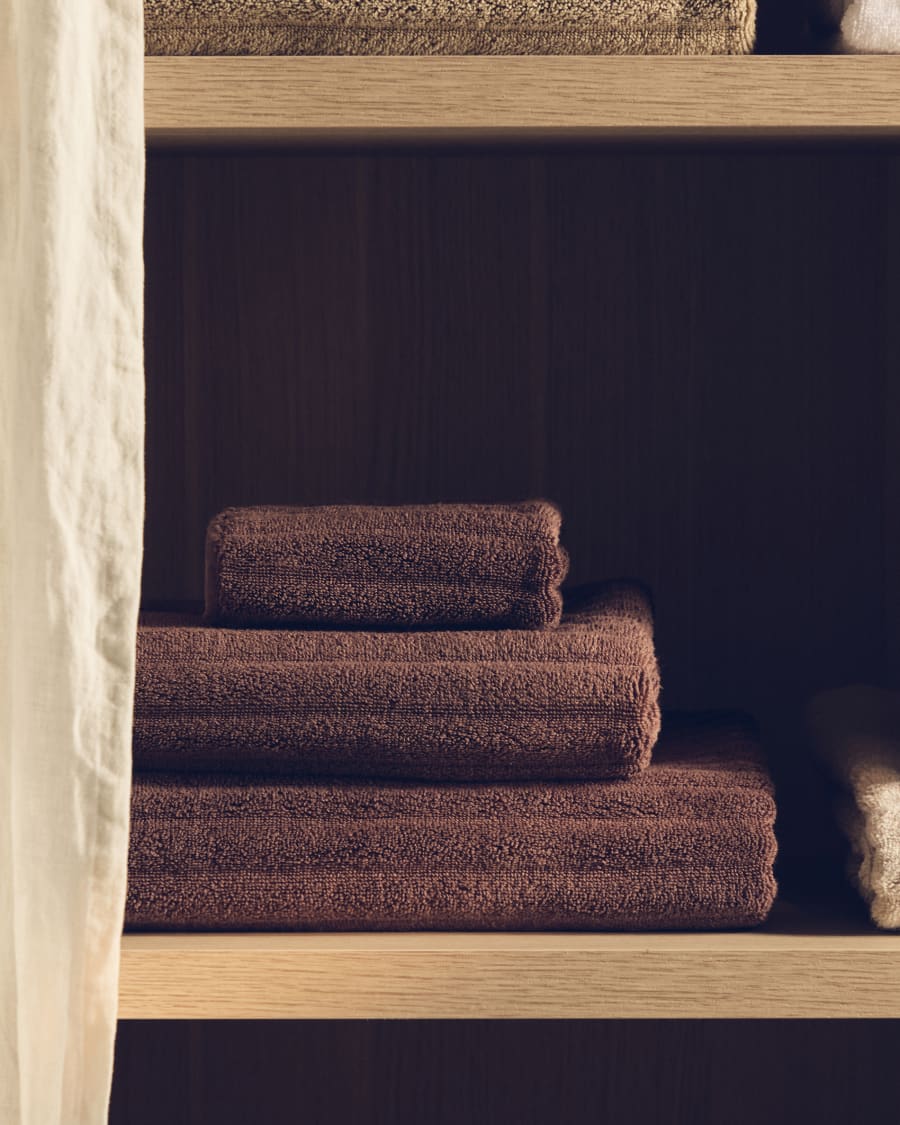 Badetuch Navira aus 100 % Baumwolle, dunkelbraun, 70 X 140 cm