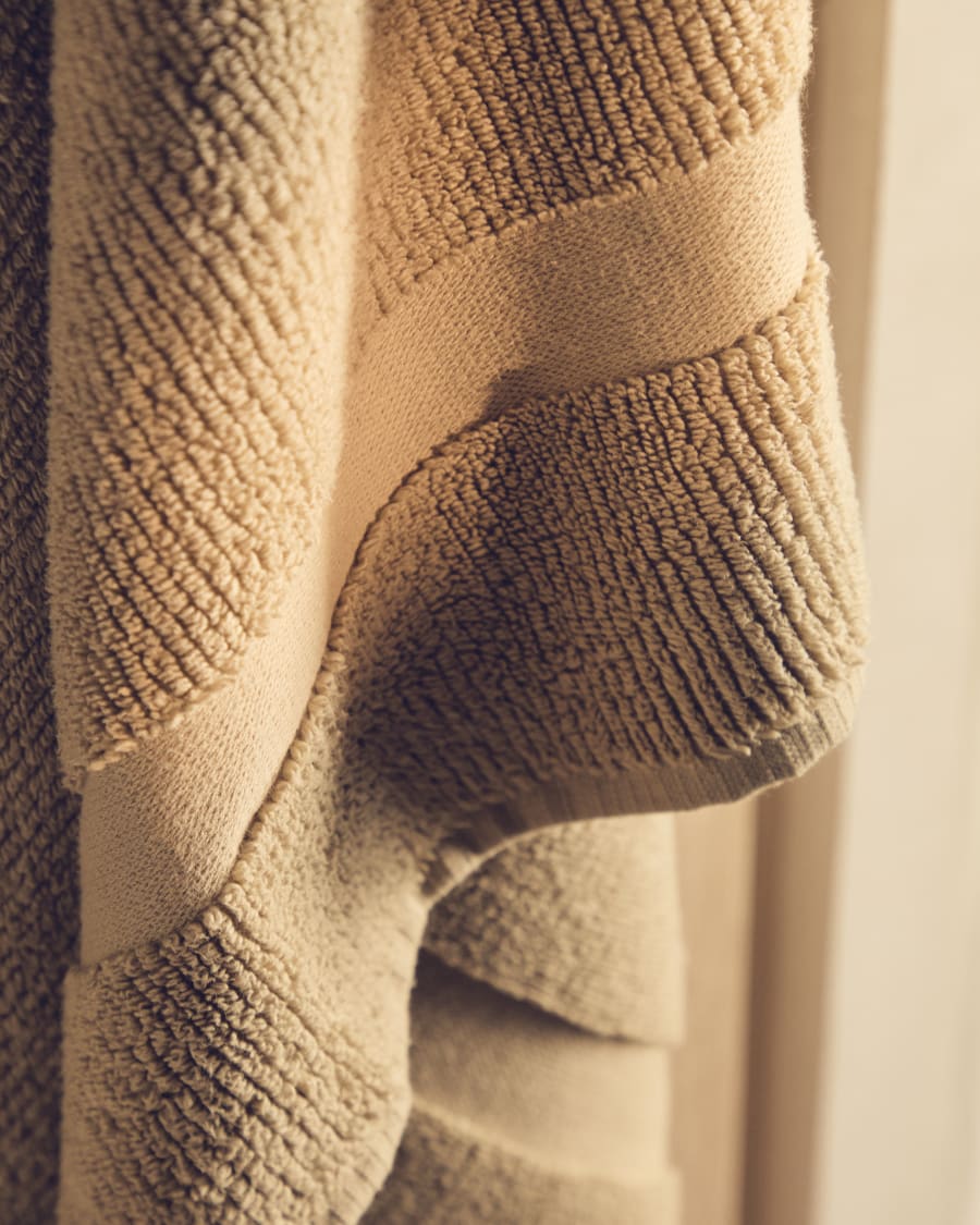 Olvira 100% cotton dark green jacquard hand towel 50 x 90cm
