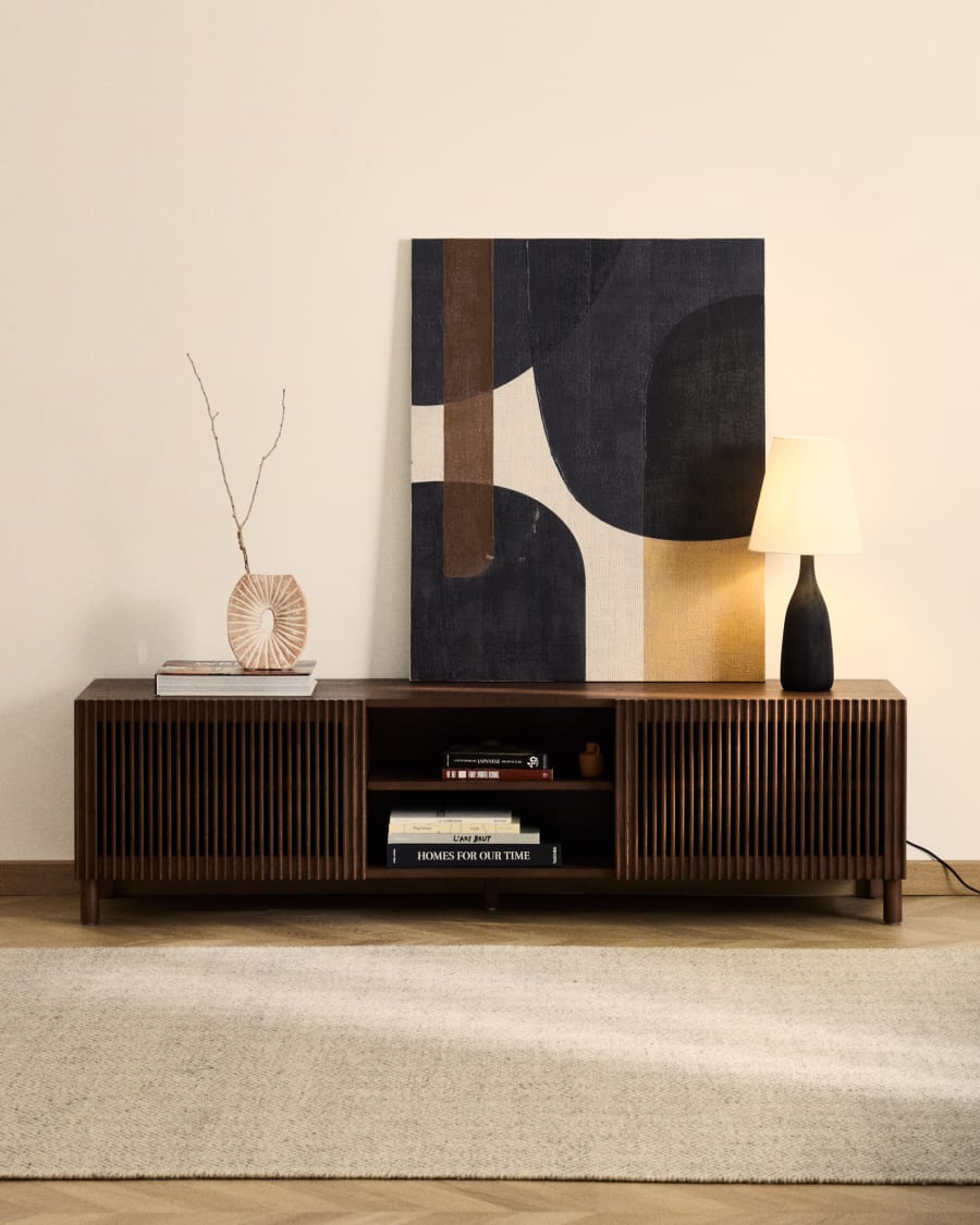Meuble TV Beyla en placage et bois de frêne avec finition ton noyer 180 x 49,5 cm FSC 100 %