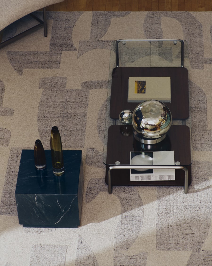 Tarsel coffee table in tempered glass with FSC 100% walnut veneer tray with brushed stainless steel structure 140 x 60cm