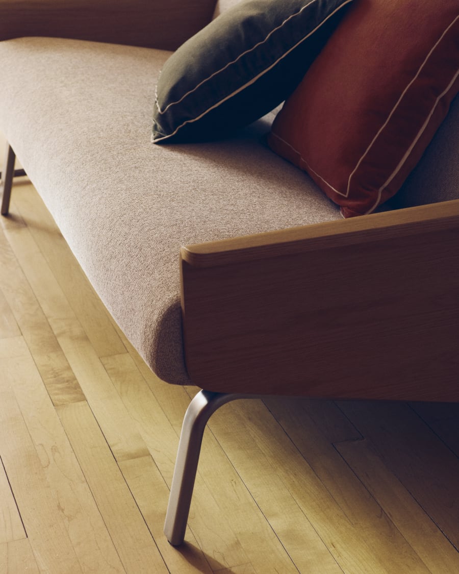 Canapé Amsen beige de 2 places en contreplaqué de chêne avec pieds en acier inoxydable brossé 150 cm FSC 100 %