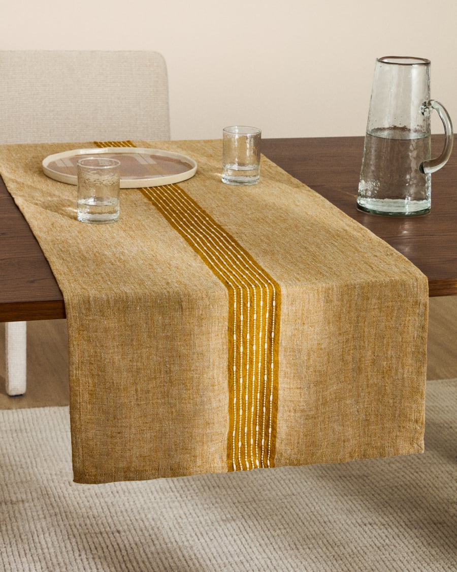 Runner da tavola Calena in jacquard di lino con riga centrale senape 50 x 150 cm