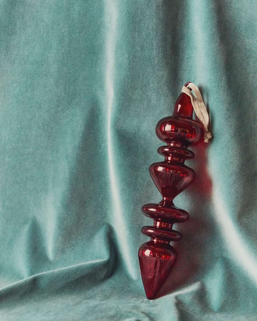 Σετ 2 κρεμαστών στολιδιών Lioren από ανακυκλωμένο κόκκινο γυαλί 31 cm