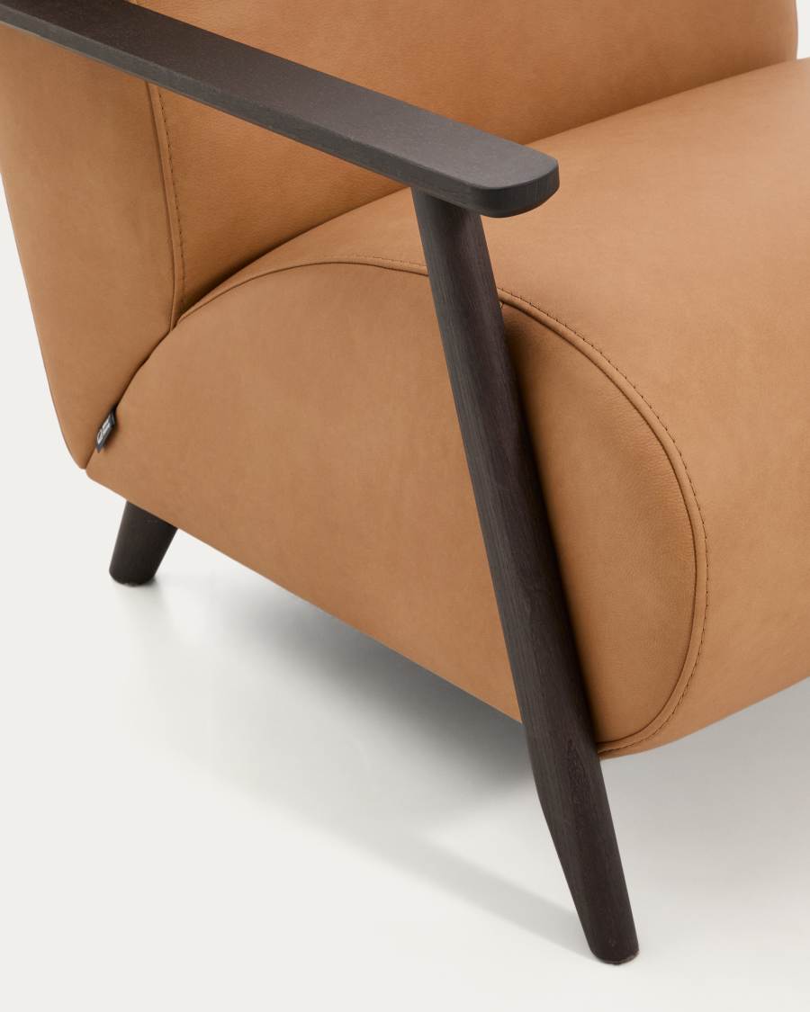 Meghan armchair in brown leather and solid ash wood with wenge-coloured finish FSC Mix Credit