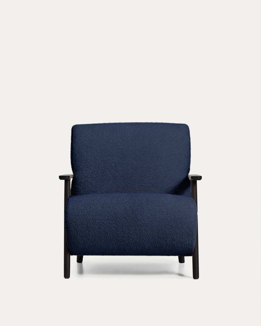 Sessel Meghan in blauem, schwer entflammbarem Lammfellimitat mit massivem Eschenholz mit Wenge-Finish, FSC Mix Credit