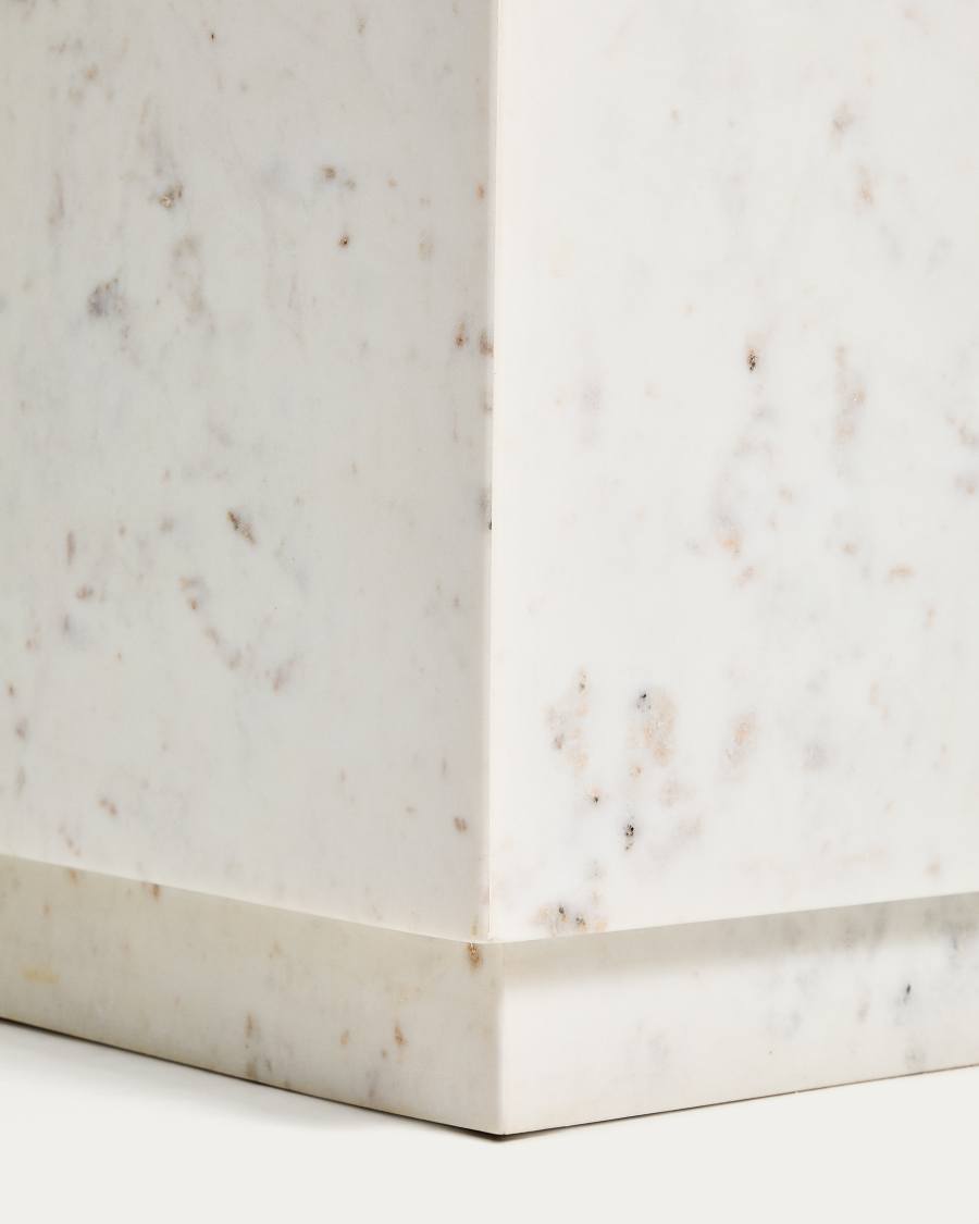 Stolik pomocniczy Sorein z białego marmuru 50 x 50 cm