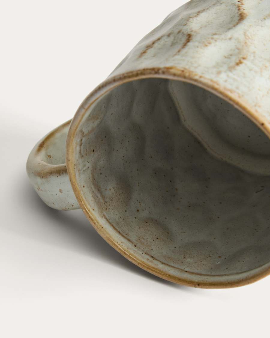 Alenia mug in brown ceramic