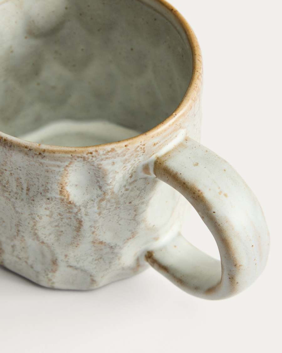 Alenia mug in brown ceramic