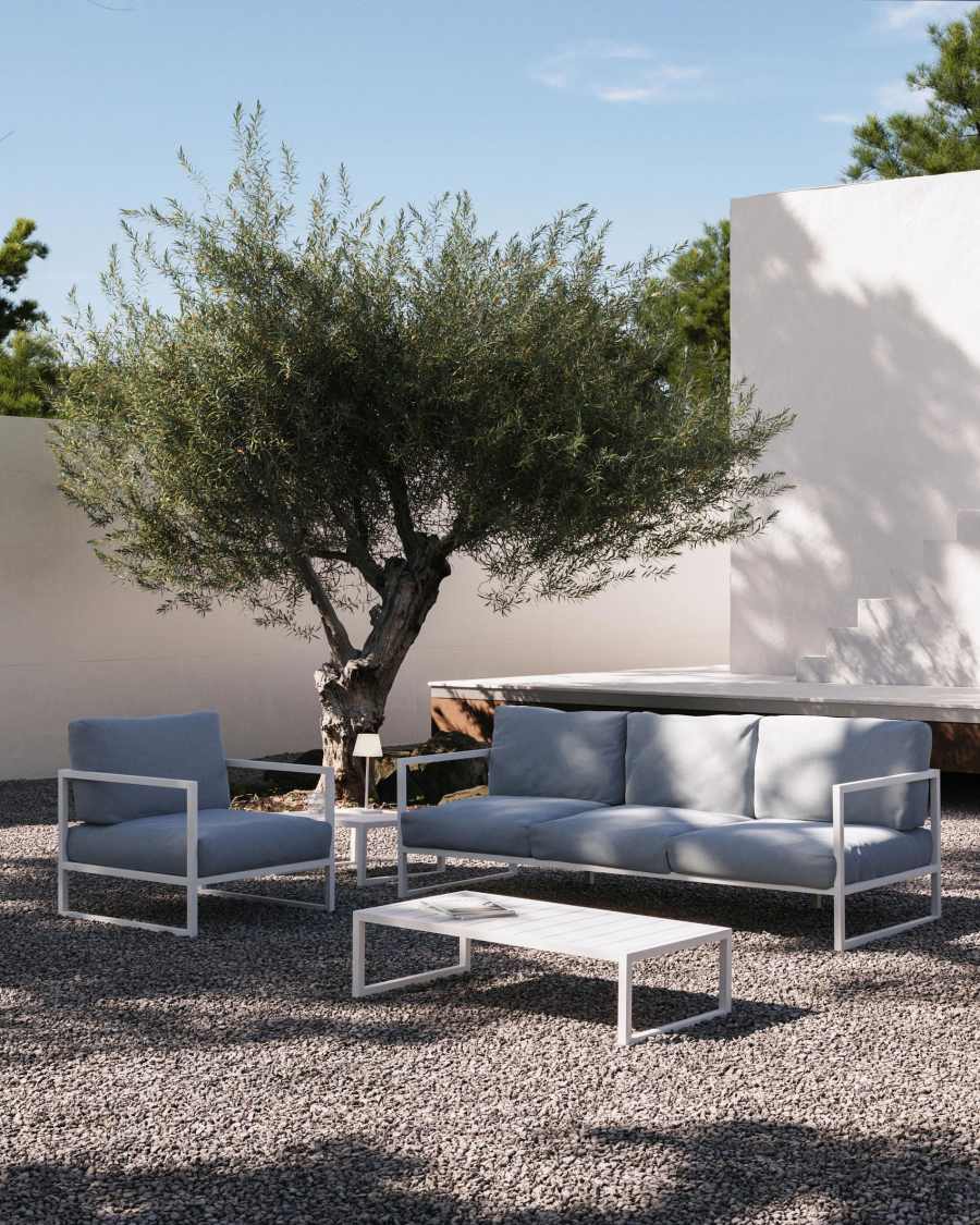 Comova 100% outdoor 3-seater sofa in blue and white aluminium, 222 cm