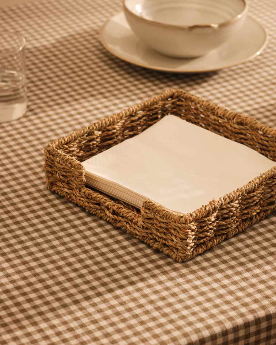 Tossa natural fiber serviette holder