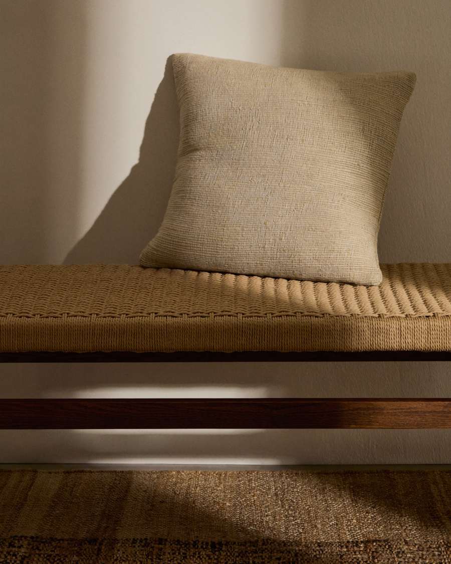Machiel cushion cover in beige and white viscose jaquard 50 x 50 cm