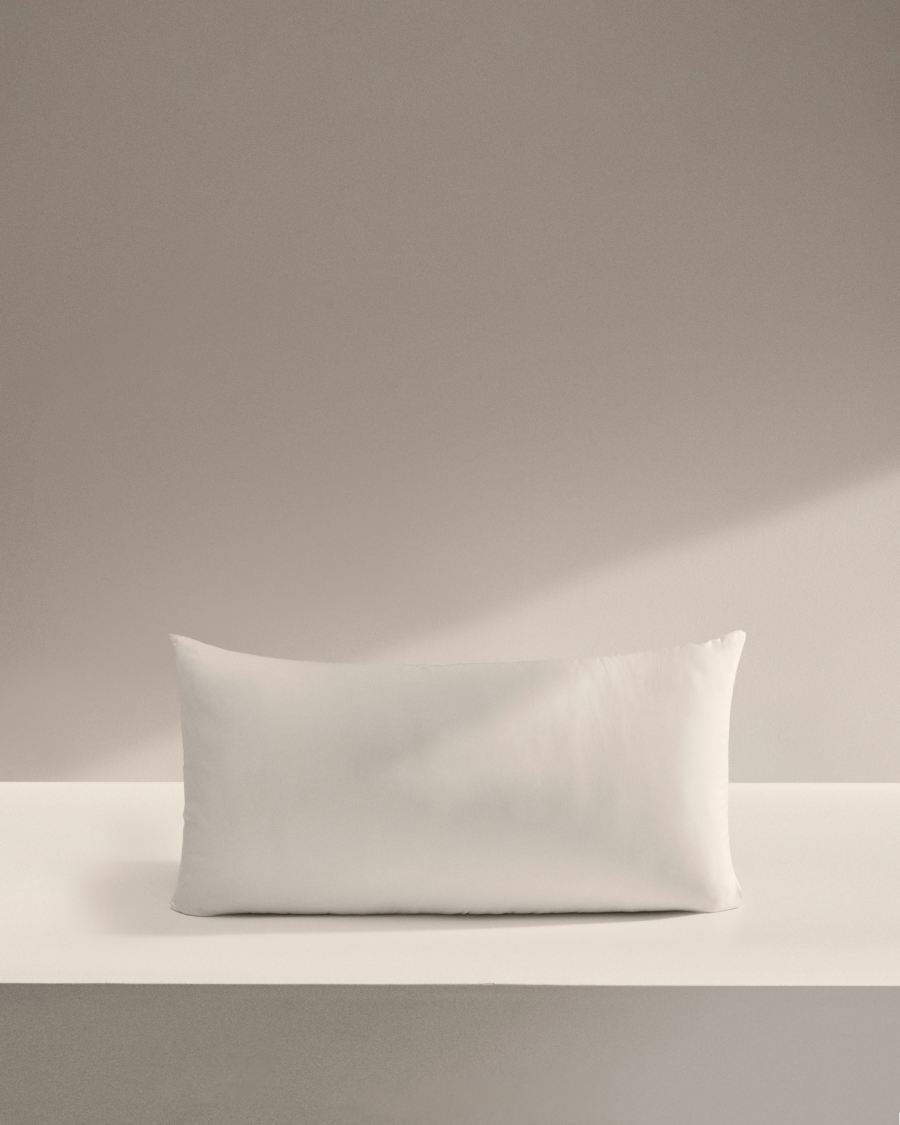 Duca pillow with 10% down and 90% feather, 70 x 40 cm made in Spain
