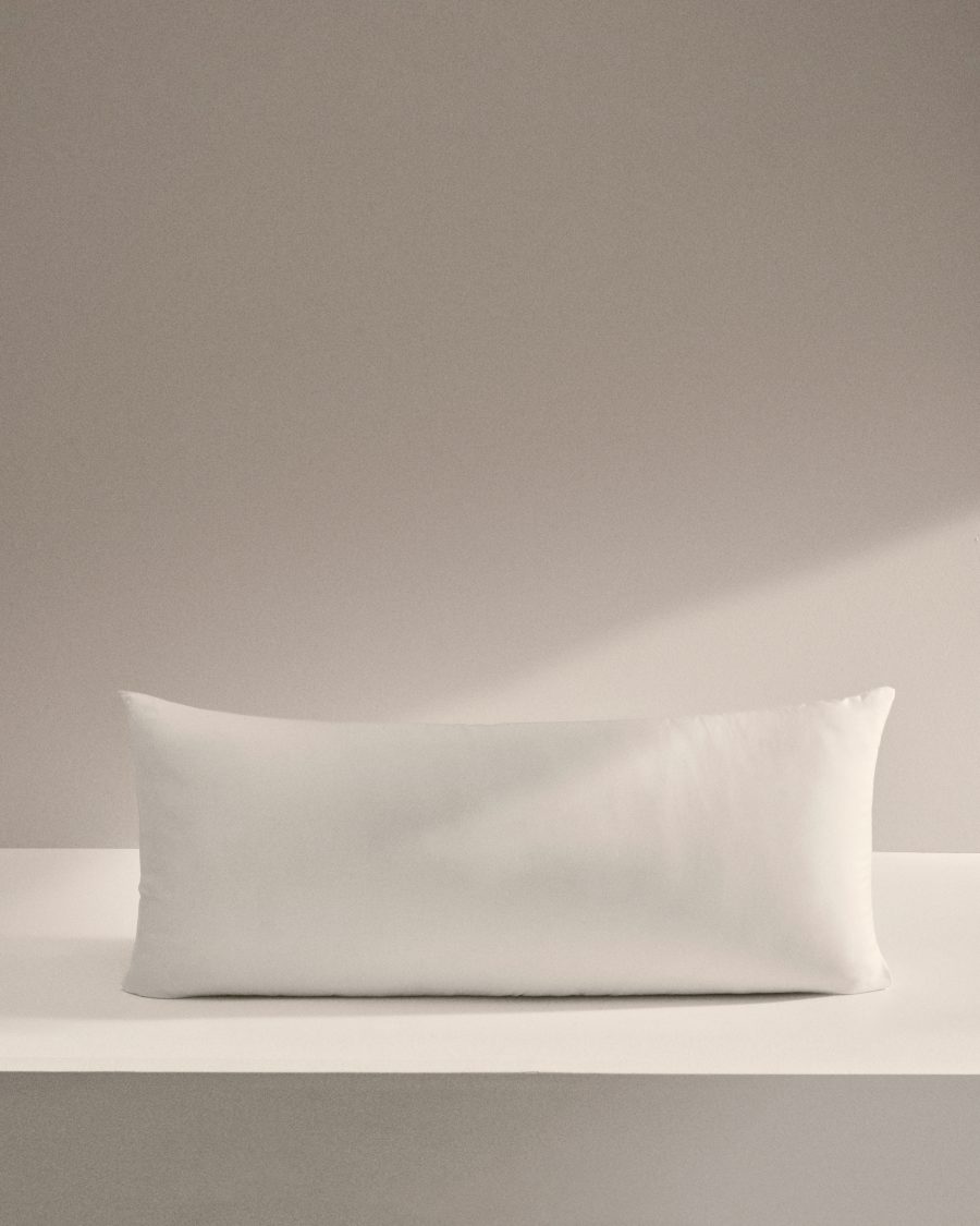 Duca pillow with 10% down and 90% feather 90 x 40 cm made in Spain