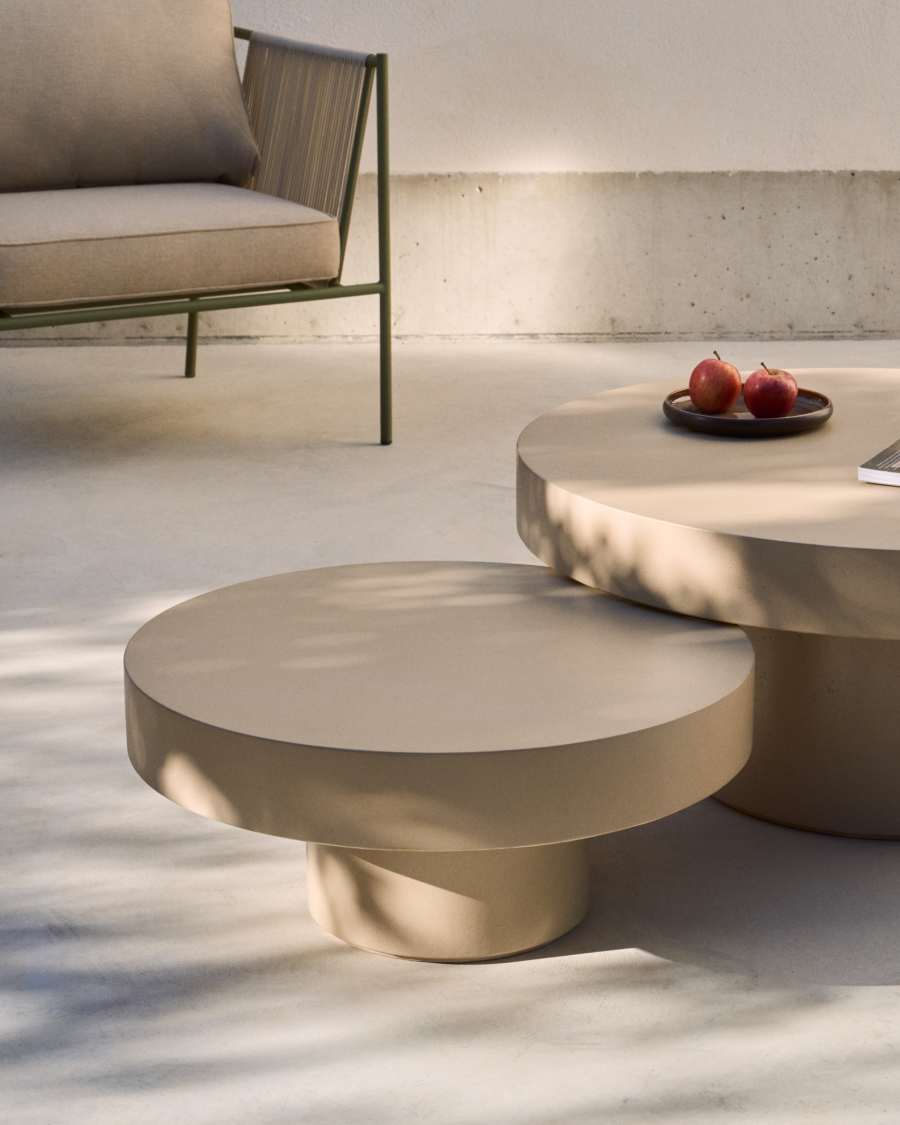 Couchtisch Aiguablava aus Zement in Beige Ø 66 cm