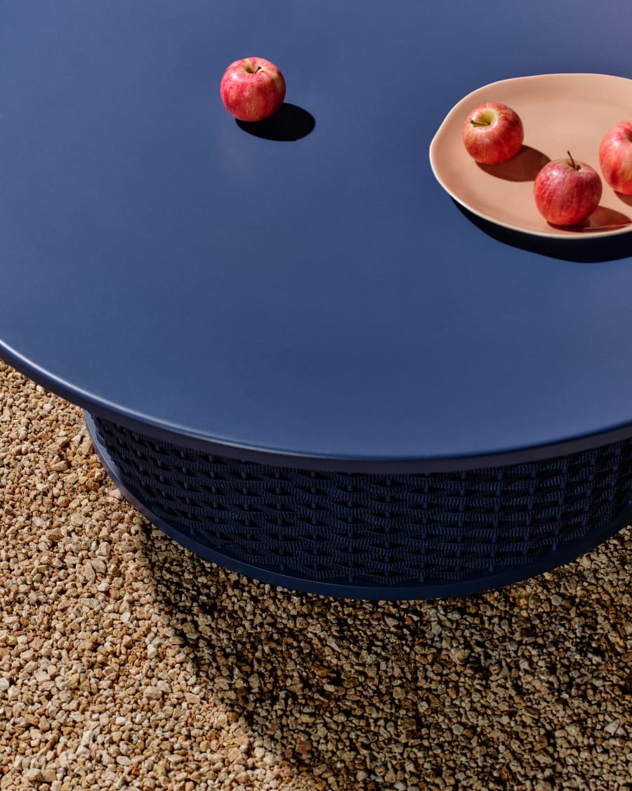 Sedalis outdoor coffee table in aluminium with blue rope cord Ø99
