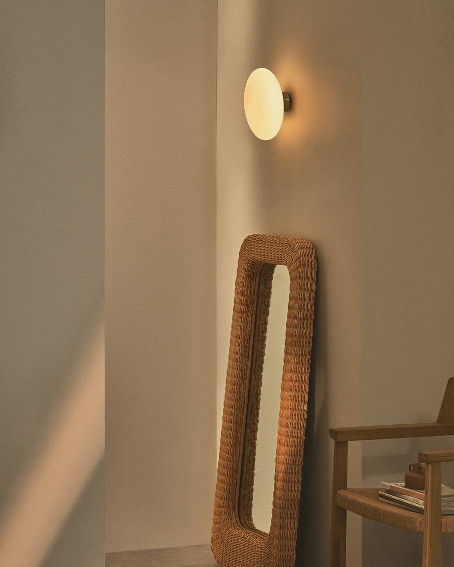 Bamila smoked glass and nickel wall lamp Ø25cm