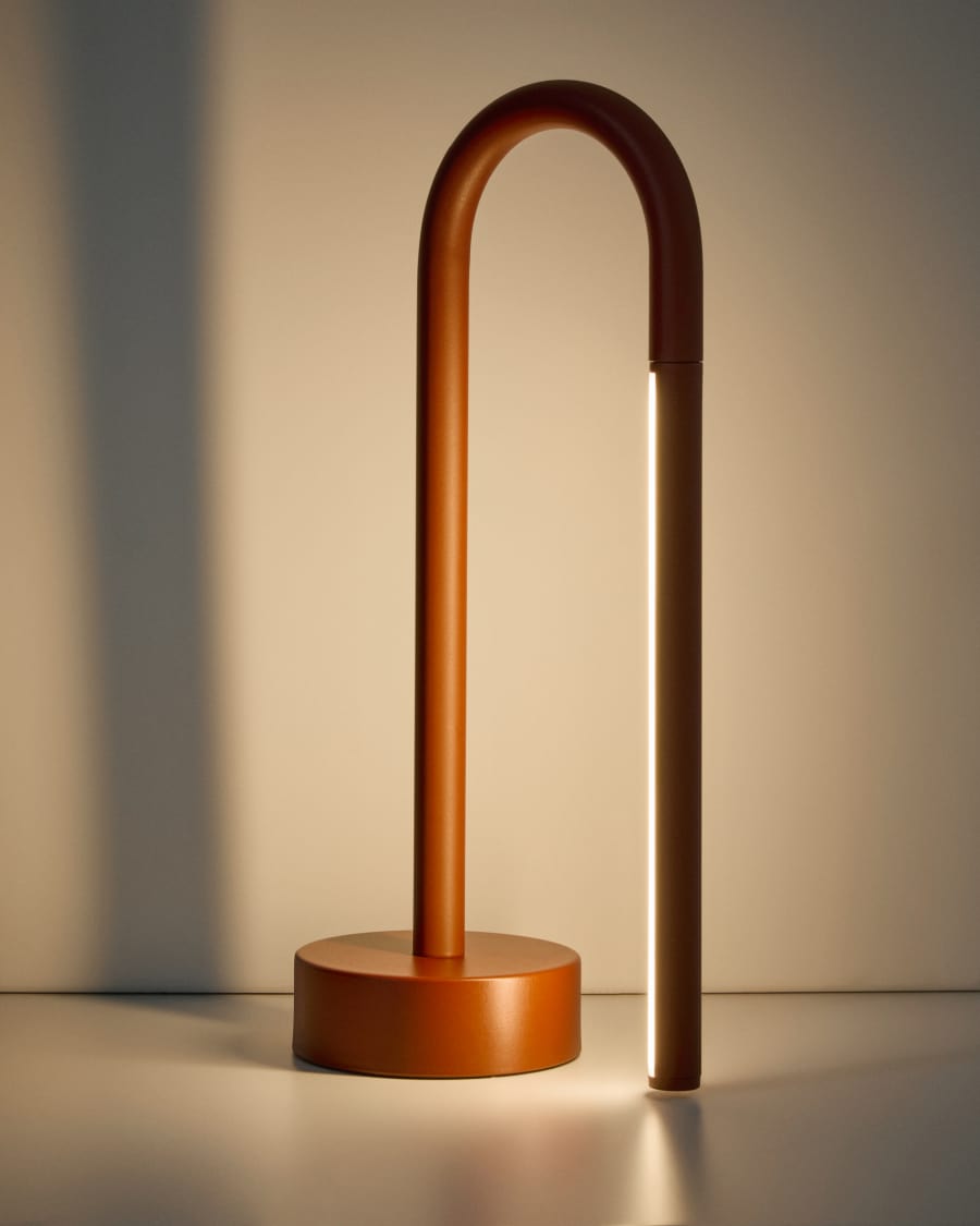 Bow red aluminium portable table lamp