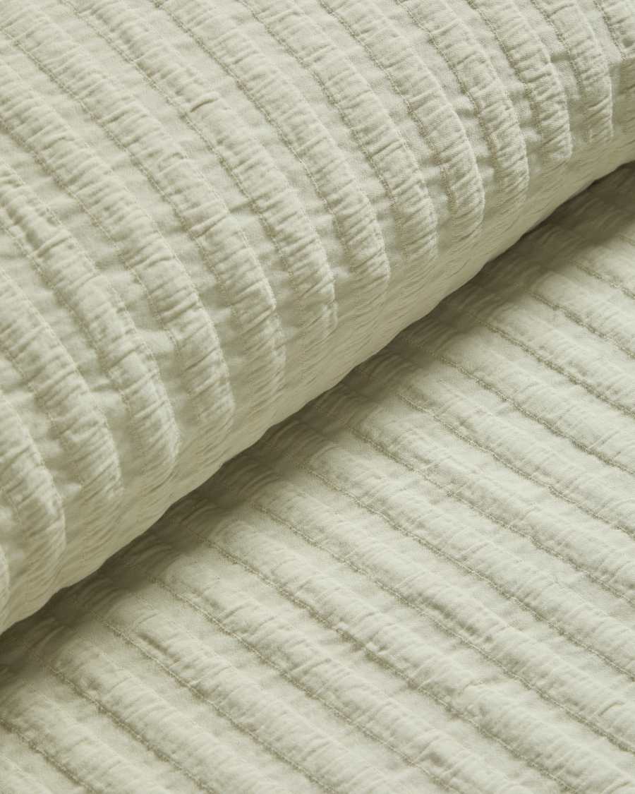 Rilune 100% cotton bedspread with light green embossed stripe effect for convertible cot