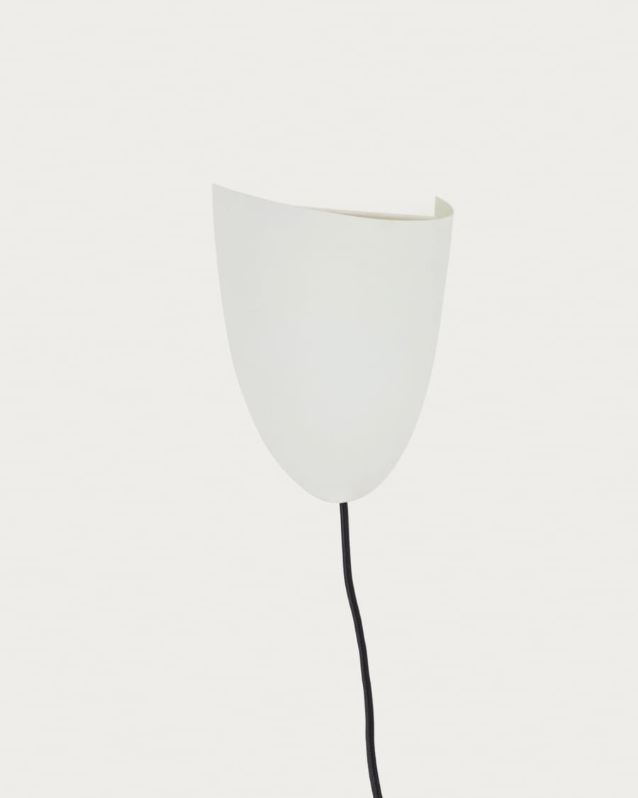 Nibla wall-mounted light fixture in white clay-effect metal