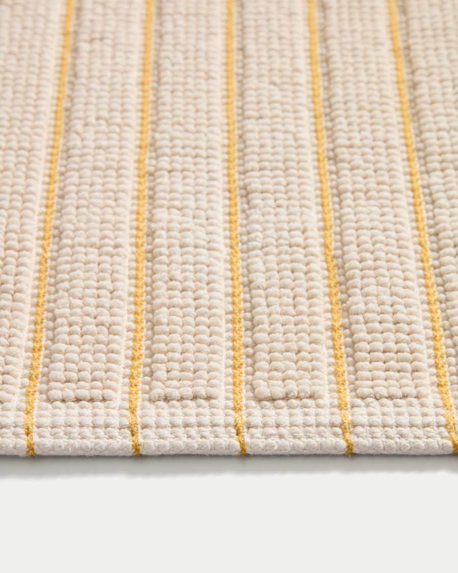Merade cotton bathmat with yellow stripes 50 x 80cm