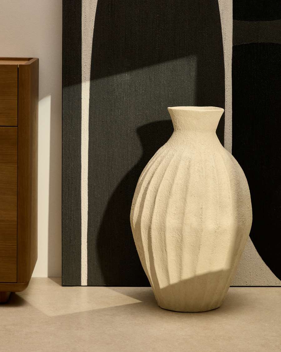 Arquena beige papier-mâché vase 67cm