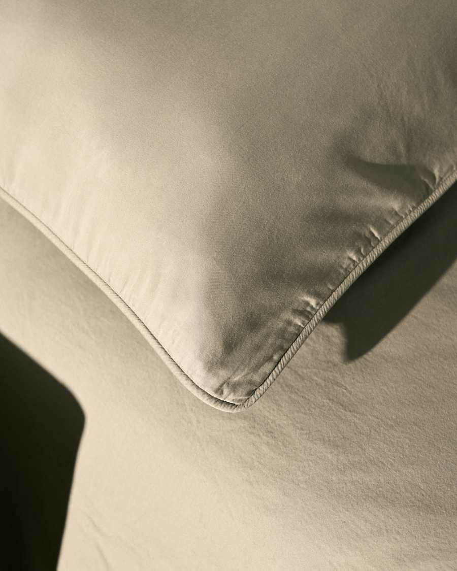 Sirale set of 2 100% cotton sateen pillowcases with washed green finish 65 x 65cm