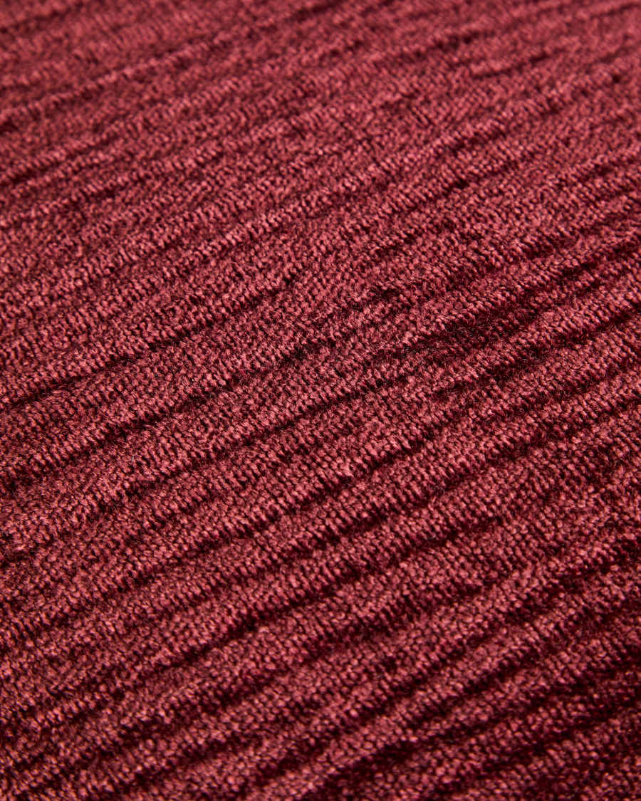 Vori 100%-cotton garnet wrinkled effect cushion cover 50 x 50 cm