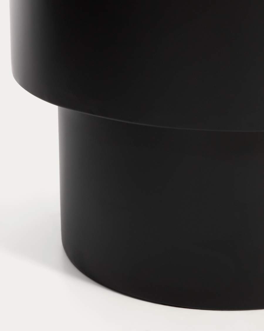 Mash round metal planter in black Ø41