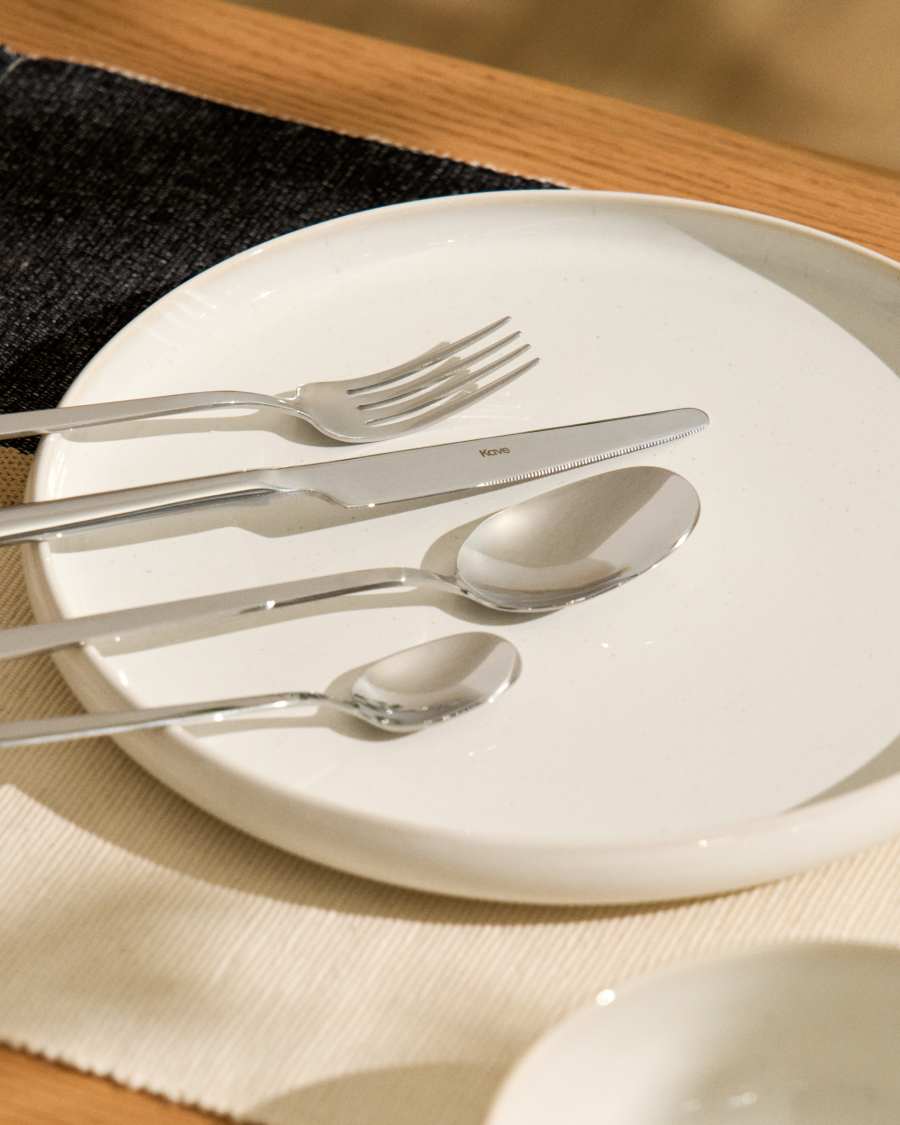 Dilora 16-piece stainless steel cutlery set with a glossy finish