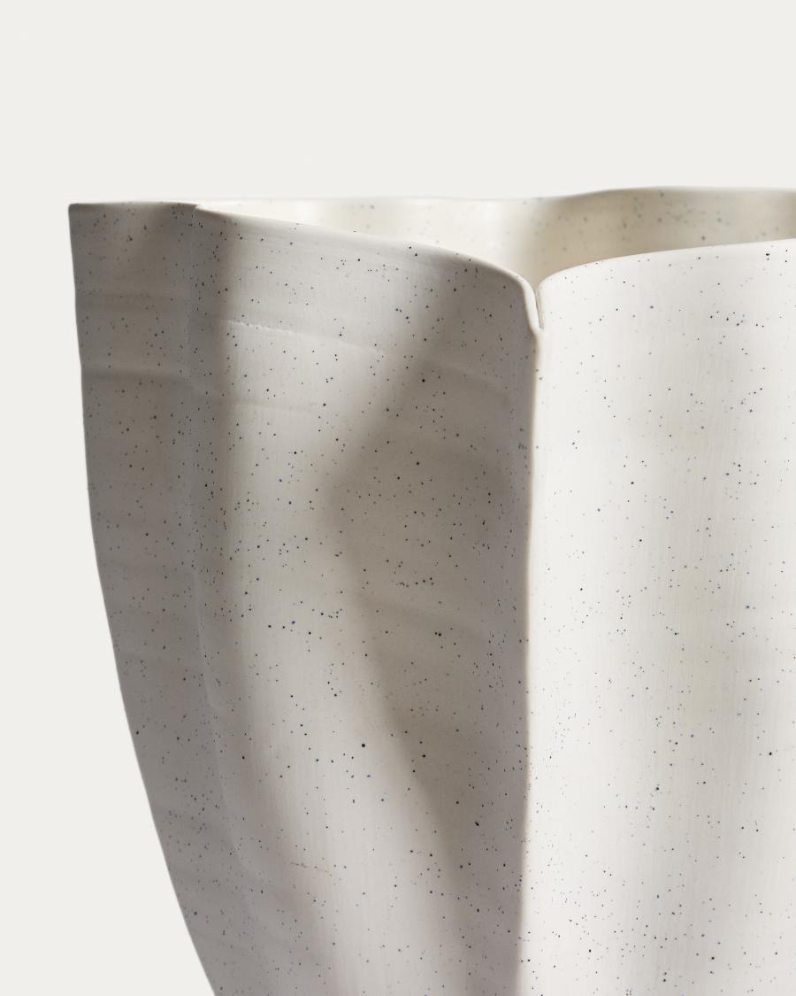 Nilea vase in ecru ceramic 34cm