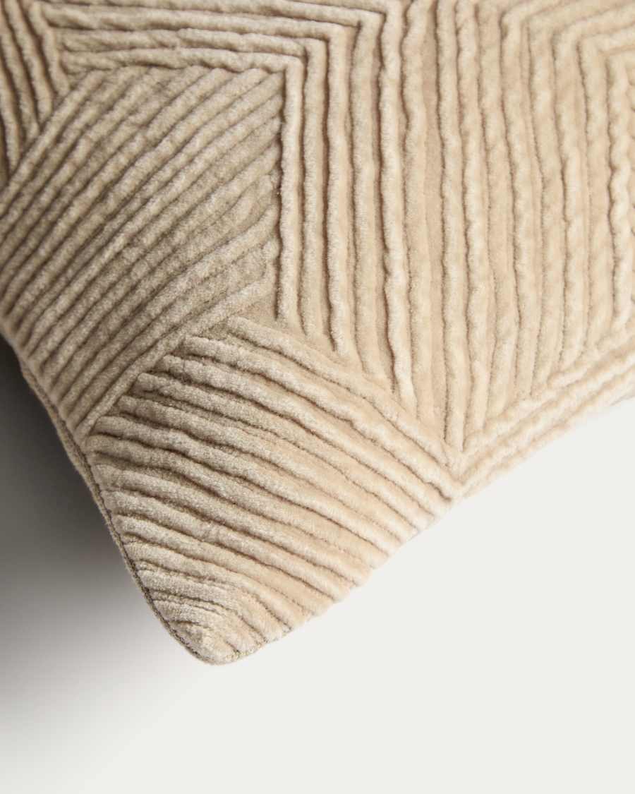 Morine off-white velvet cushion cover 30 x 50 cm