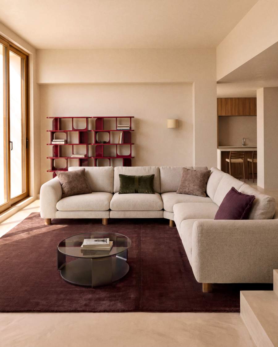 Vera beige 5-seater corner sofa with walnut-finish solid ash wood legs 330 x 330 cm FSC Mix Credit