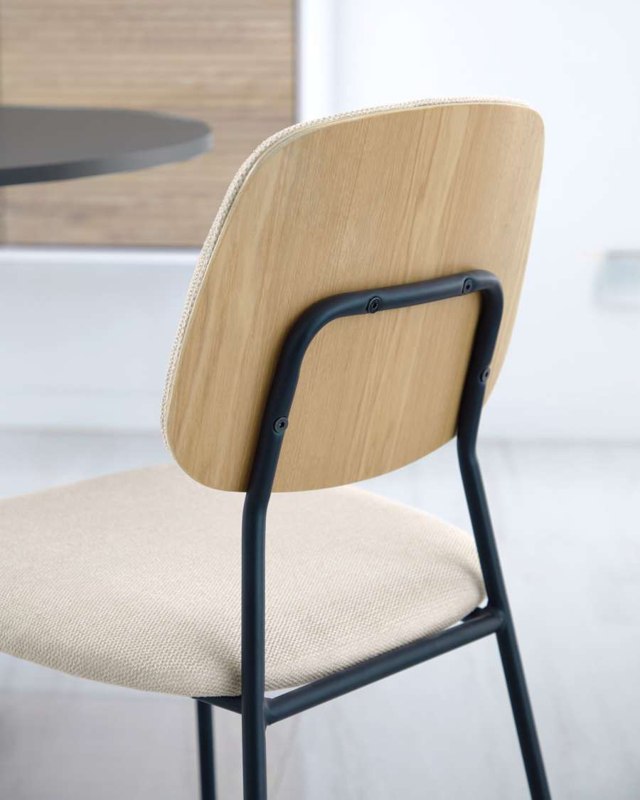 Benilda stackable beige chair with oak veneer and steel with black finish FSC Mix Credit