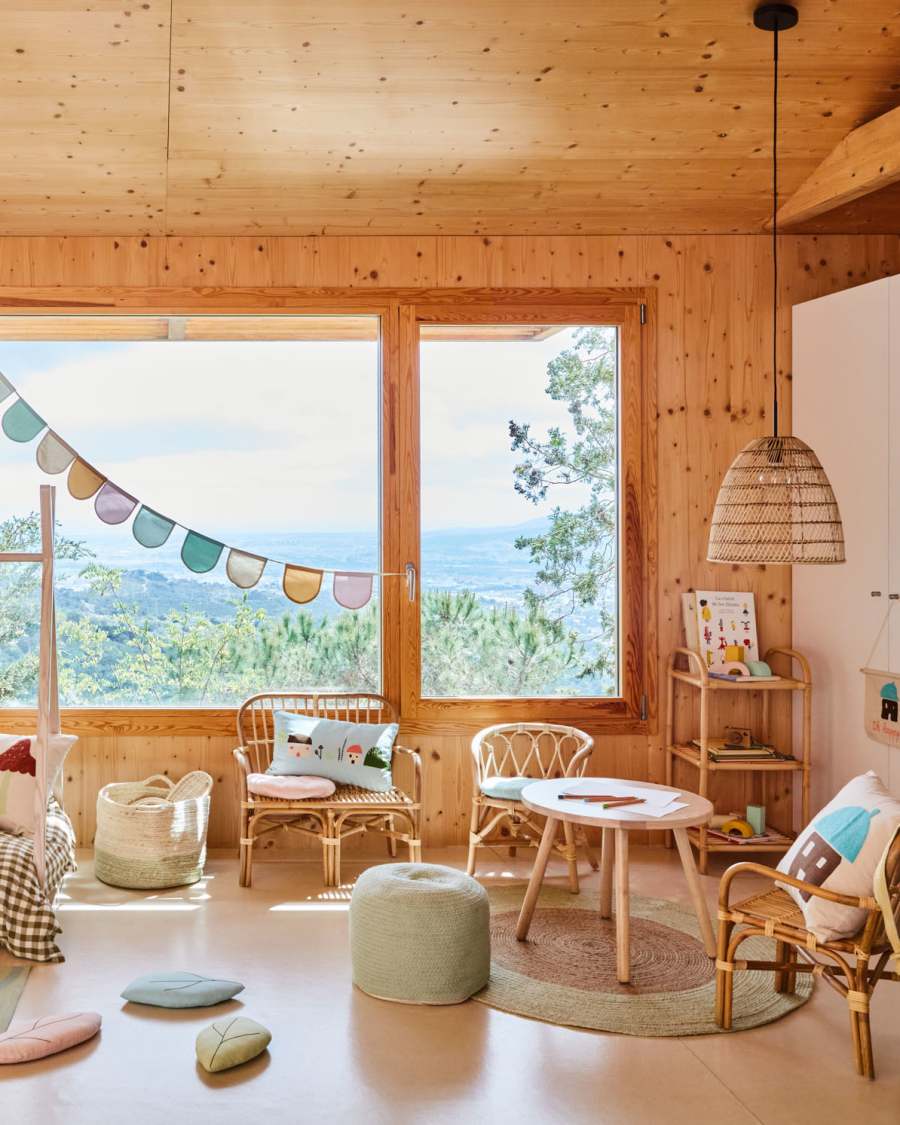 Daiana round cotton pouffe in green Ø 40 cm