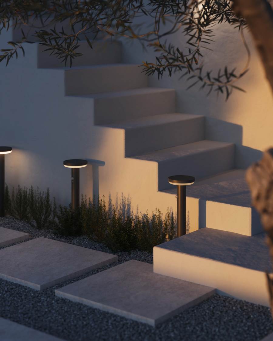 Ηλιακός φάρος Alima, ανοξείδωτο ατσάλι σε μαύρο φινίρισμα, 50 εκ