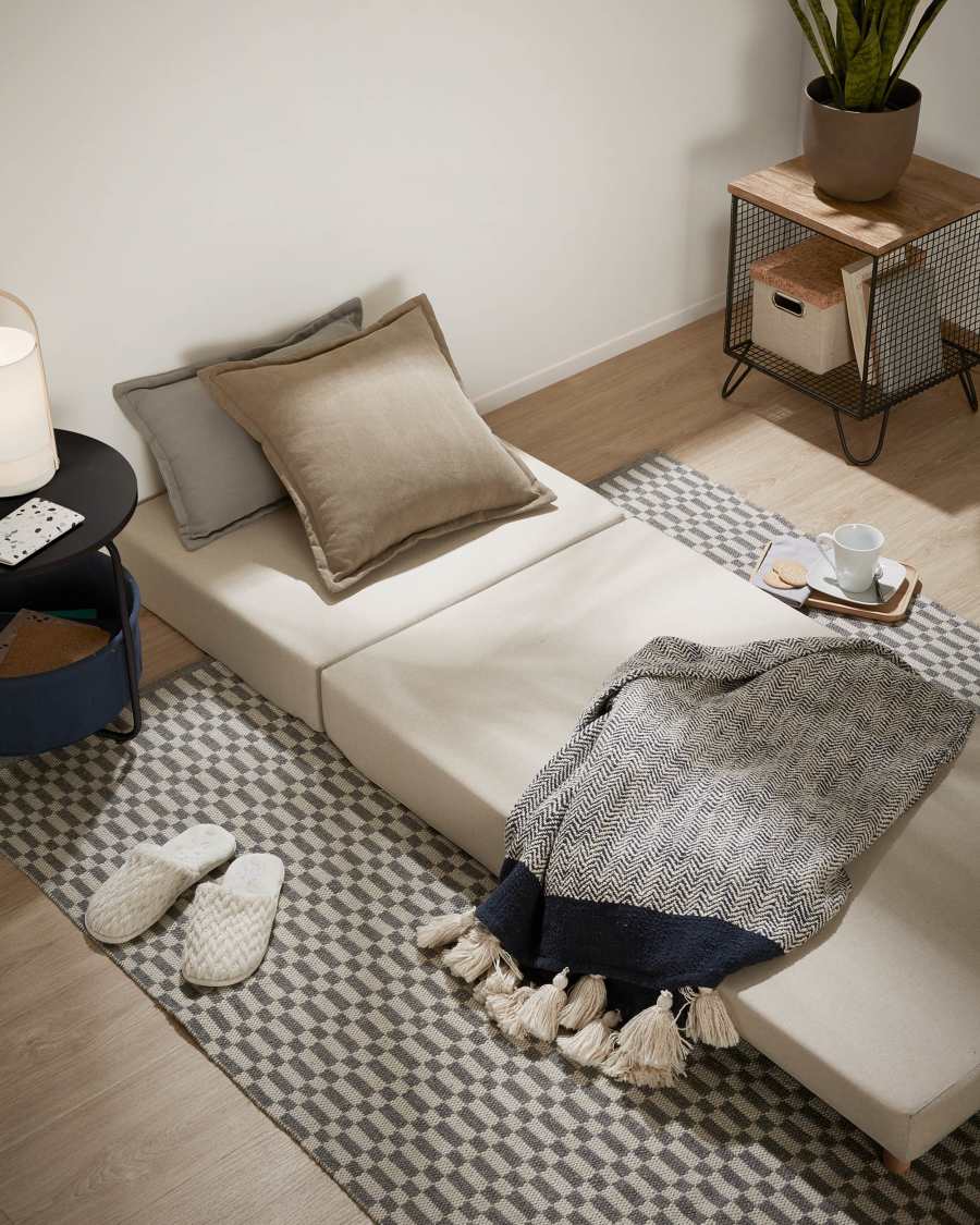 Beige Lizzie pouf 70 x 60 (180) cm