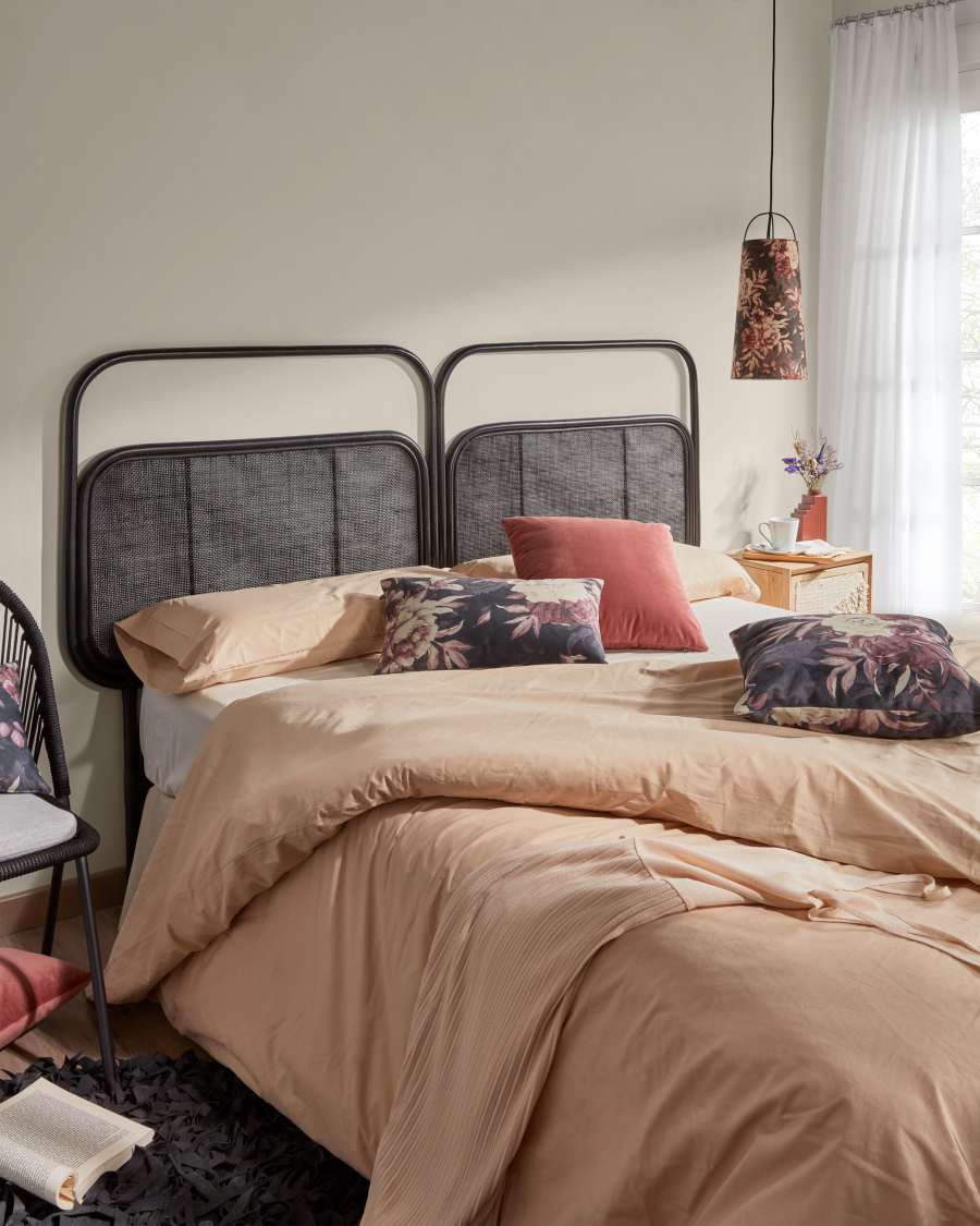 Margaret rattan headboard with a black finish, for 160 cm beds