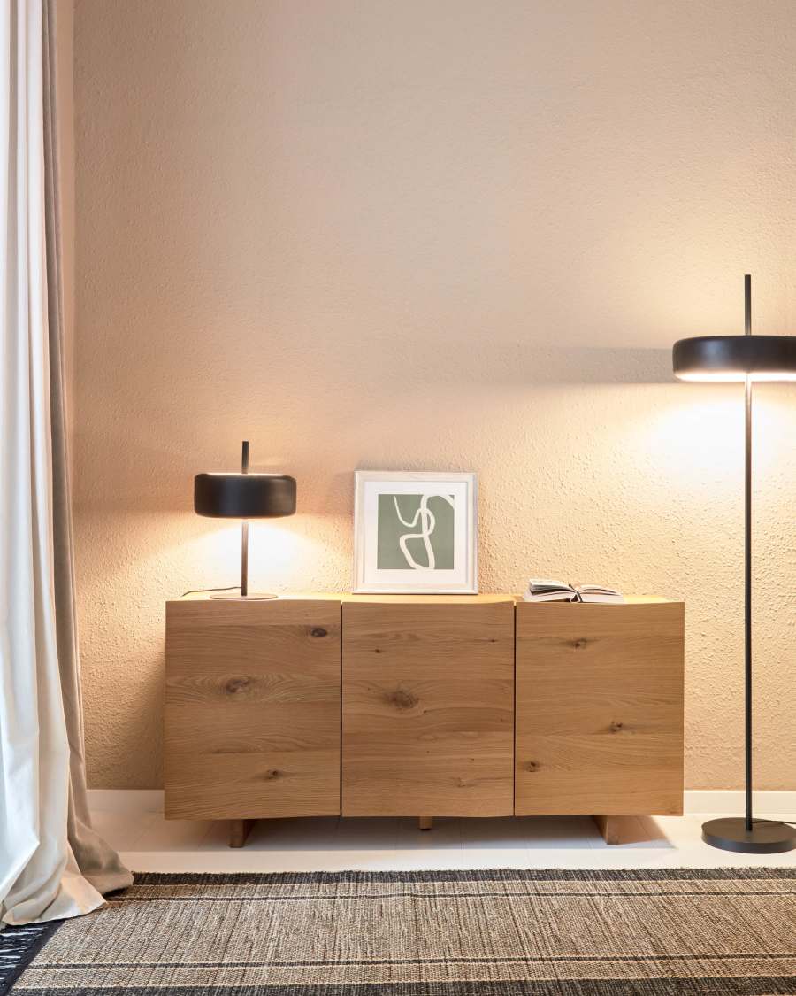 Rasha sideboard with oak veneer with natural finish 150 x 71 cm.