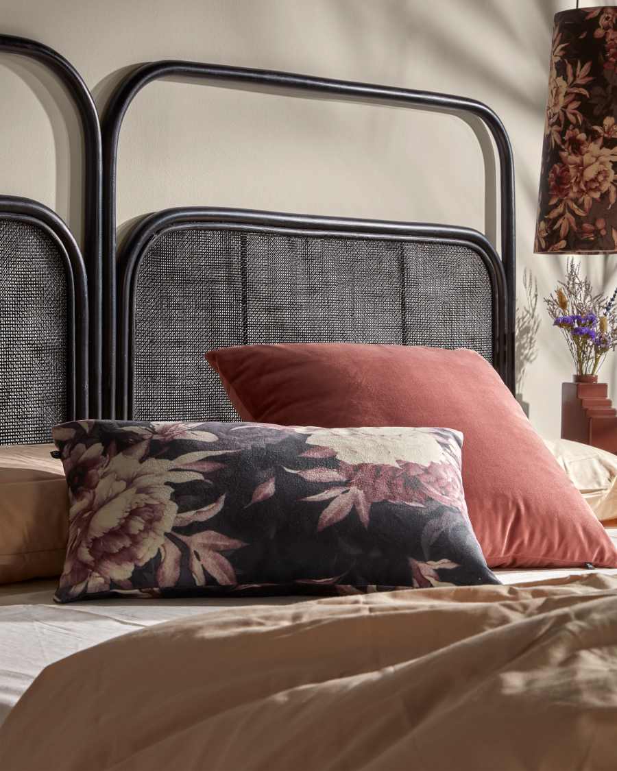 Margaret rattan headboard with a black finish, for 160 cm beds