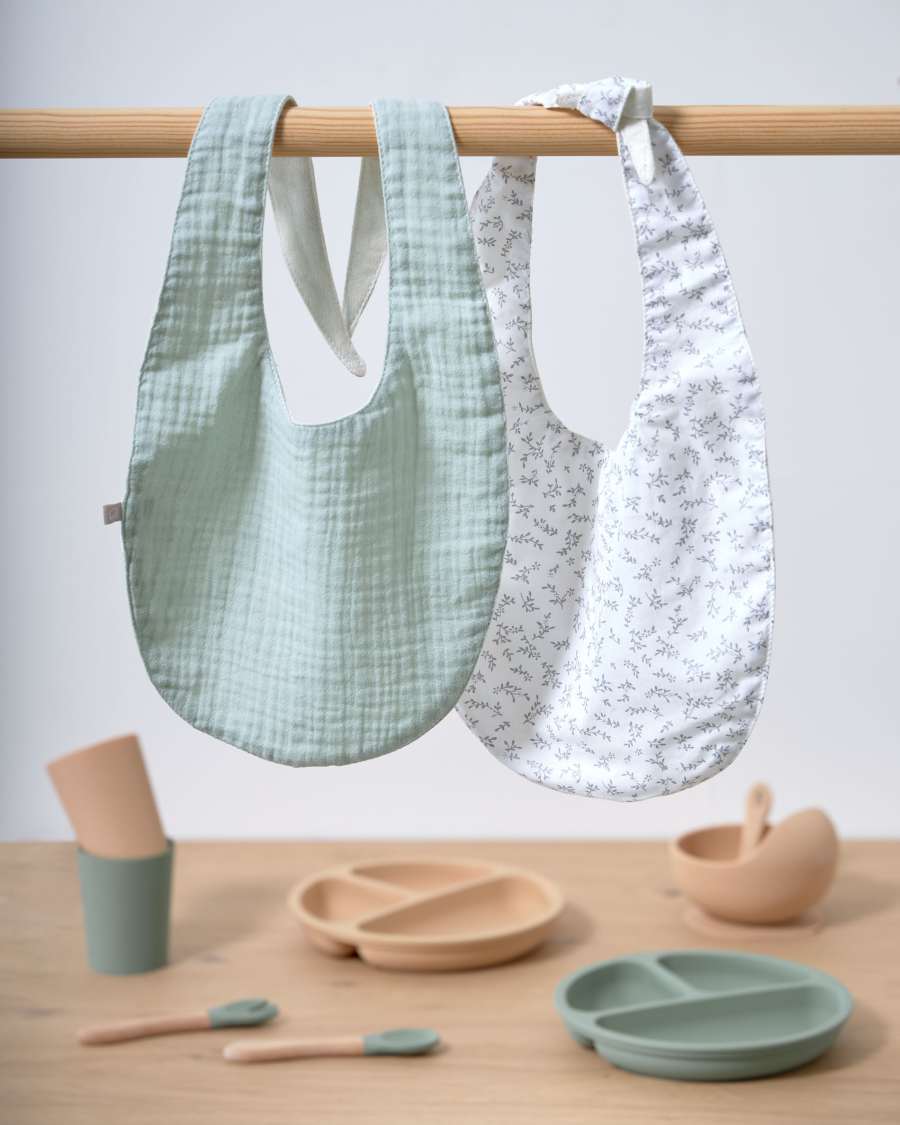 Yamile set of 2 bibs 100% organic cotton (GOTS) in turquoise and white with grey leaves