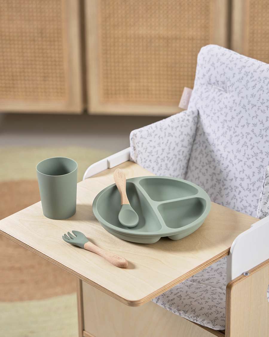 Epiphany plate and cutlery set in green silicone and wood