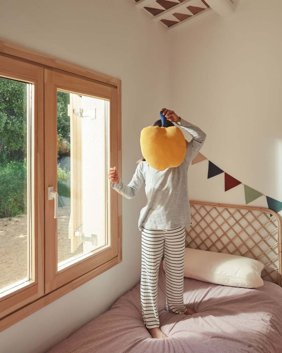 Μαξιλάρι σε σχήμα μήλου Amarantha, 100% βαμβάκι, μουσταρδί-κίτρινο