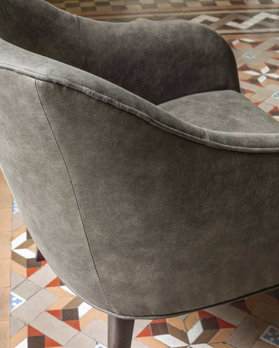 Bobly armchair in grey with wenge finish legs