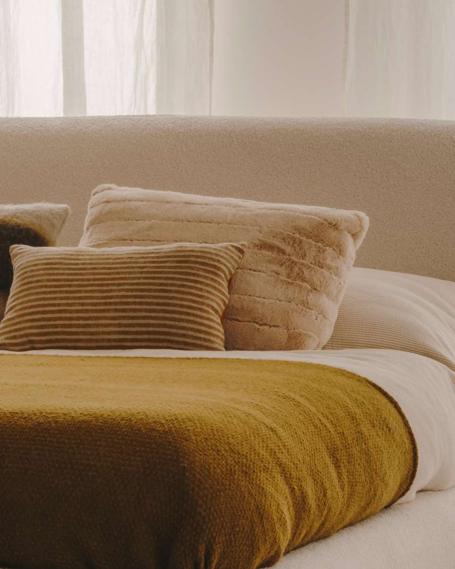 Muna linen and cotton printed cushion cover with mustard and white velvet 30 x 50 cm