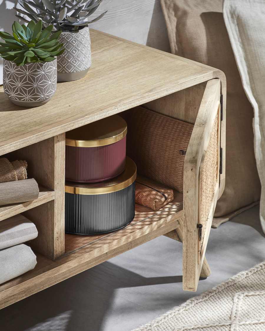 Έπιπλο τηλεόρασης Nalu, 2 πόρτες από μασίφ ξύλο Mindi και rattan, 150x50εκ