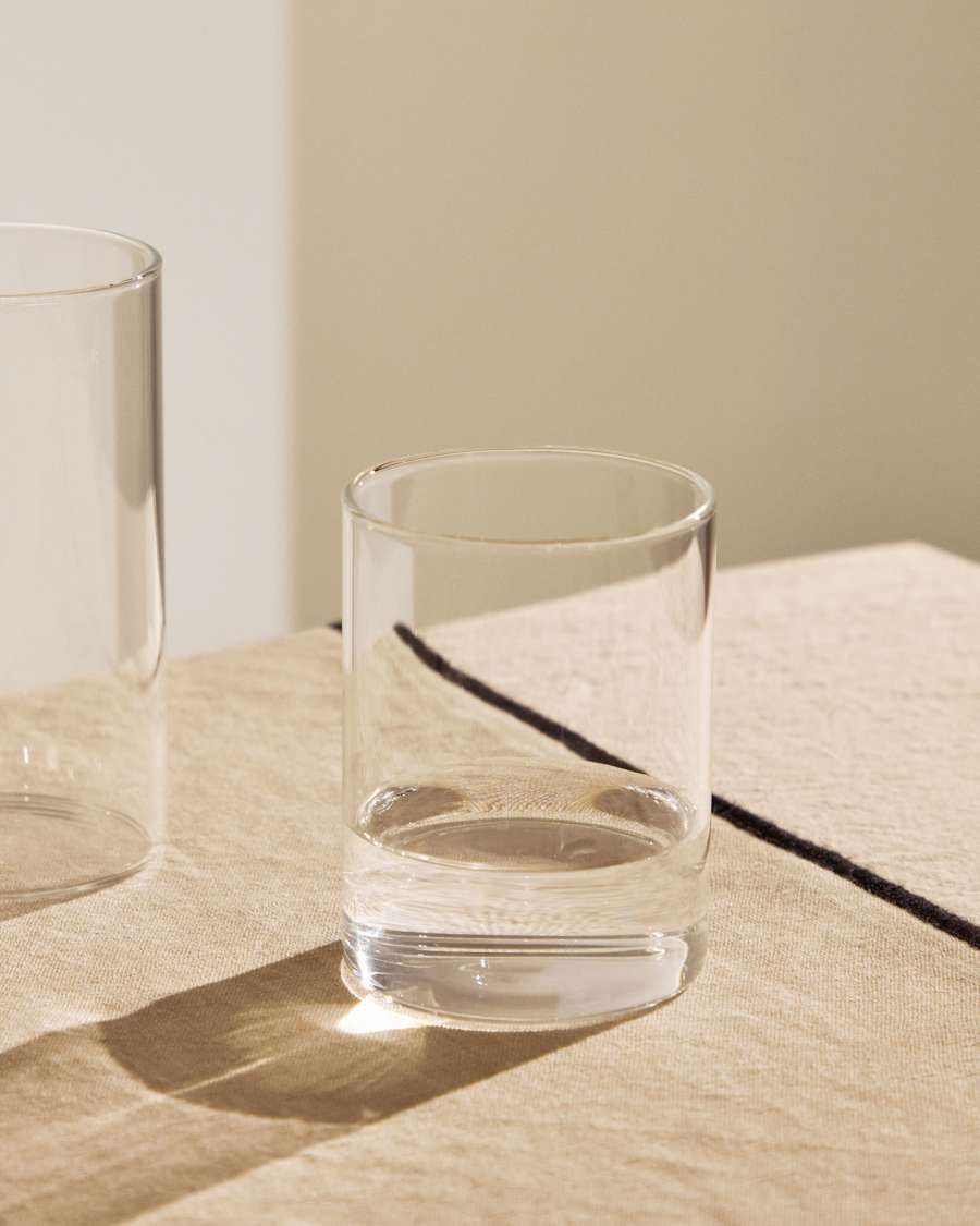 Petit verre Yua en verre transparent