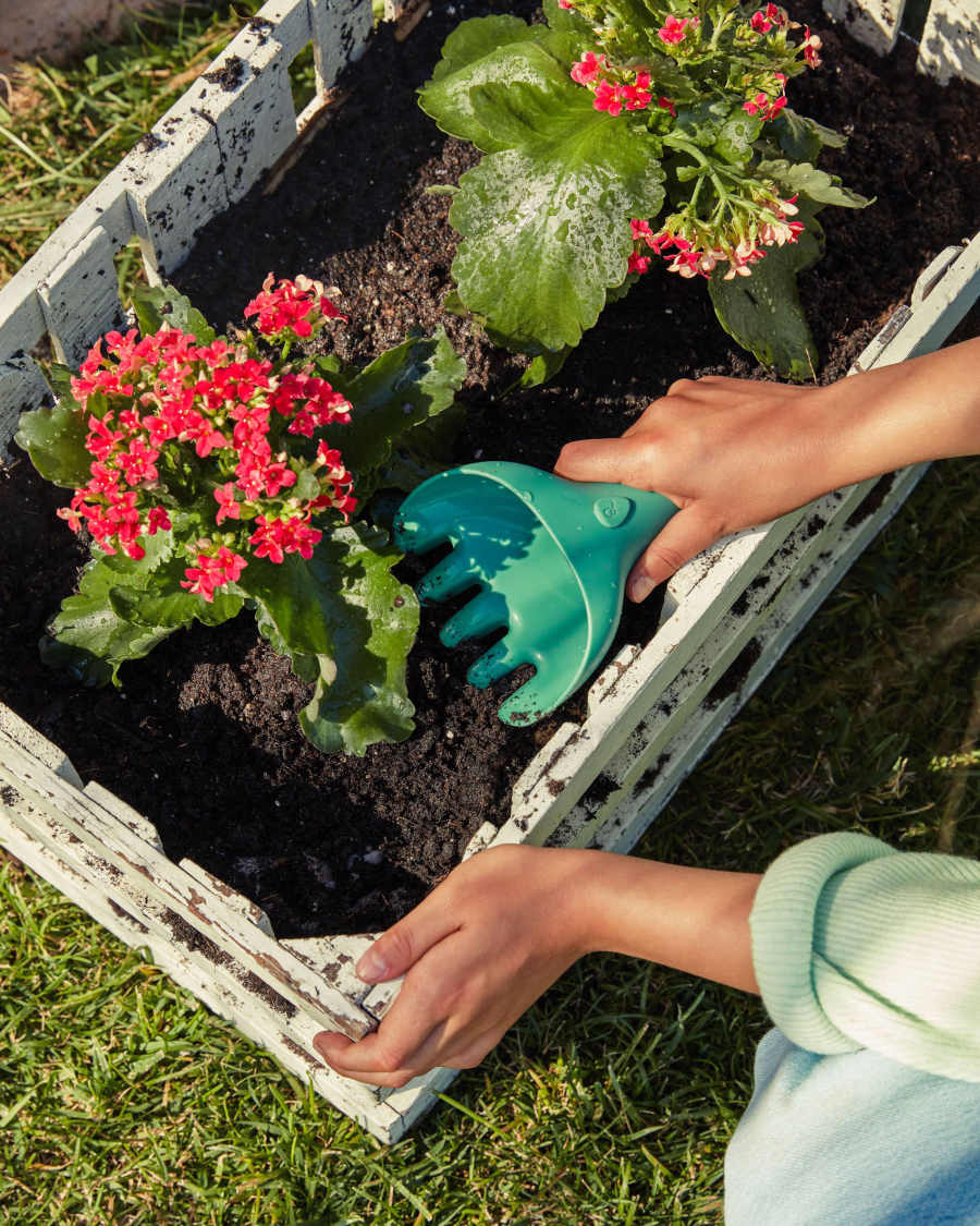 Rawni gardening play set with watering can, rake and shovel