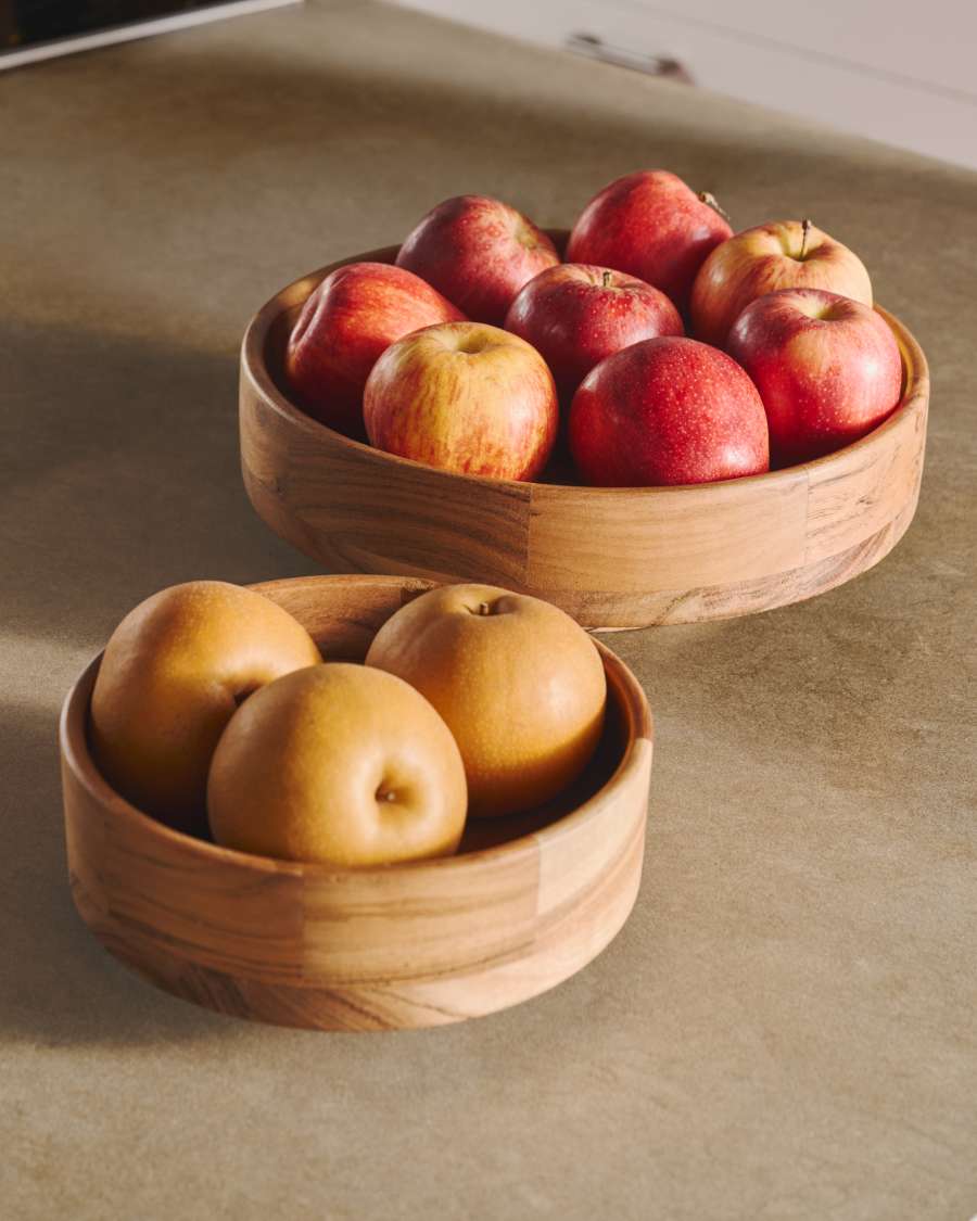 Lentegi small round bowl in solid acacia wood