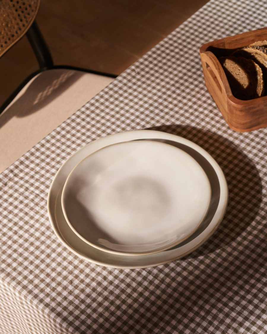 Portbou ceramic dessert plate in white